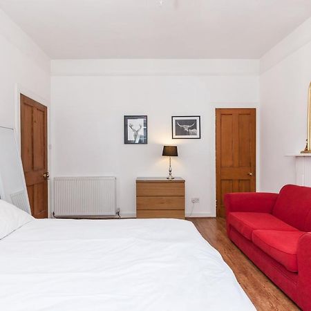 Old Town Edinburgh Apartment Close To Castle And Royal Mile Dış mekan fotoğraf